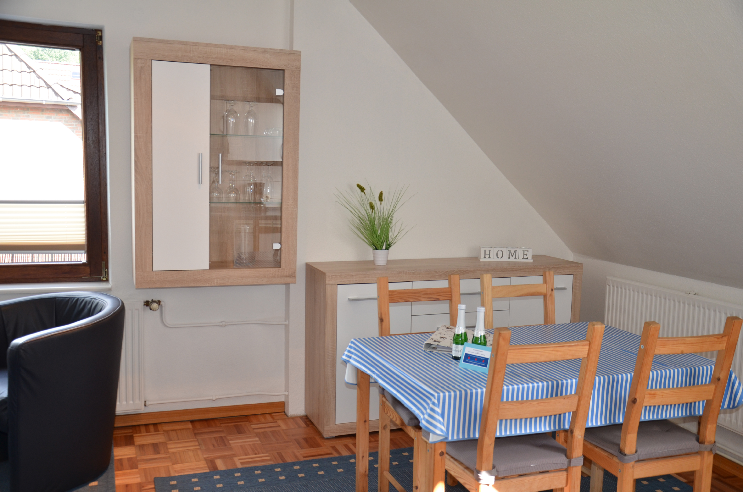 Wohnzimmer mit Essbereich